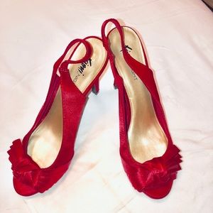 FIONI Silk Stilettos Great Condition size 11